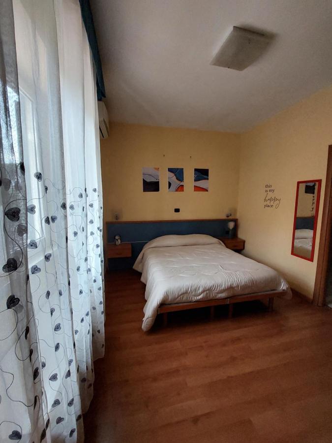 Domus Cesare Lägenhet Neapel Exteriör bild