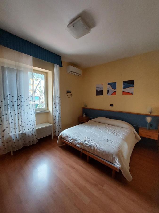 Domus Cesare Lägenhet Neapel Exteriör bild